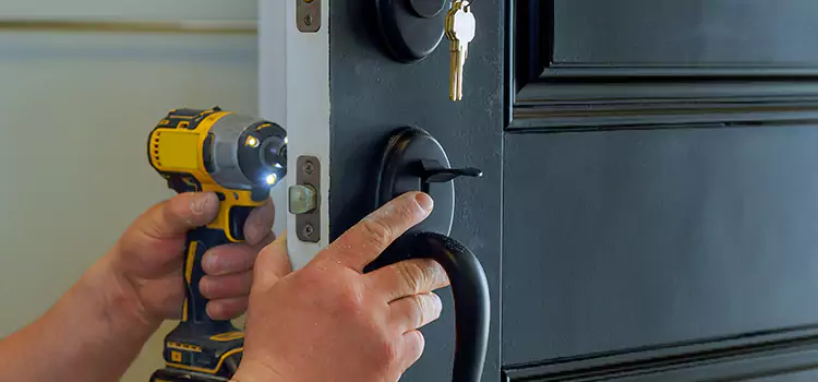 Commercial Door Lock Installation Pearl