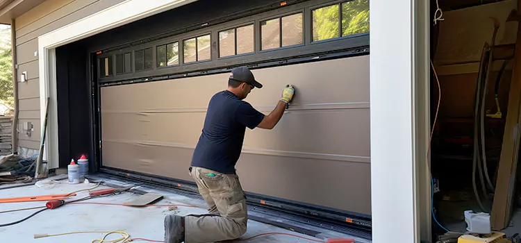 Vinyl Weather Stripping & Seals Pearl
